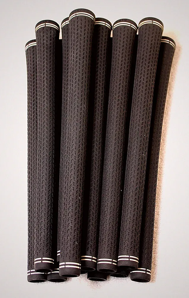 10 - Lamkin Crossline 360 Standard Size Black Golf Grips