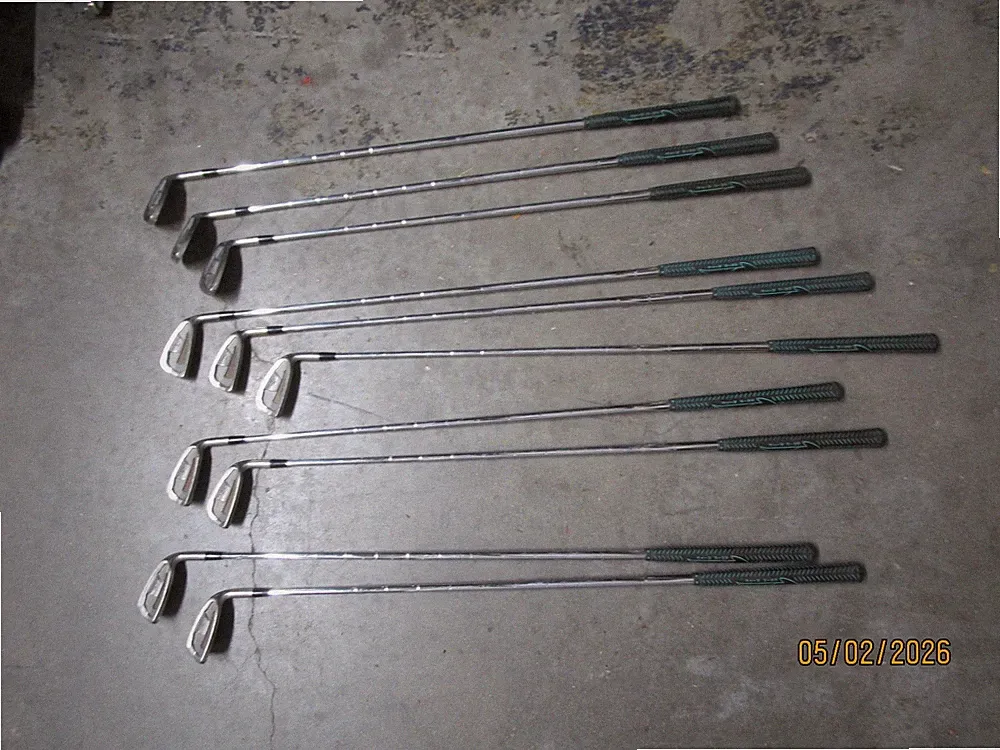 10pc Mizuno T Zoid Irons Golf Clubs
