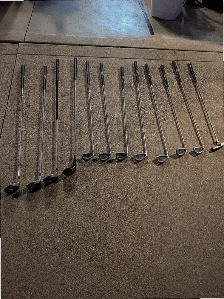 12 Unassorted Golf Club Lot