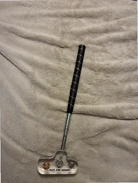 1970s Lucite Extending Golf Putter Club ~Putt For Dough~ Coins Novelty