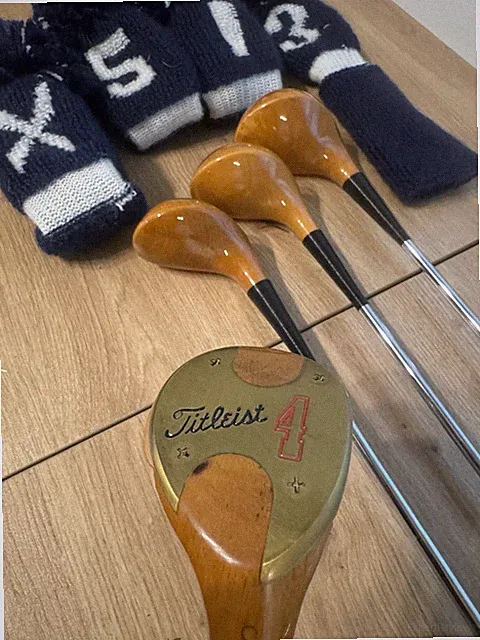 1979 Titleist Tour Persimmon Blonde 1,3,4,5 True Temper R Flex W/Head covers