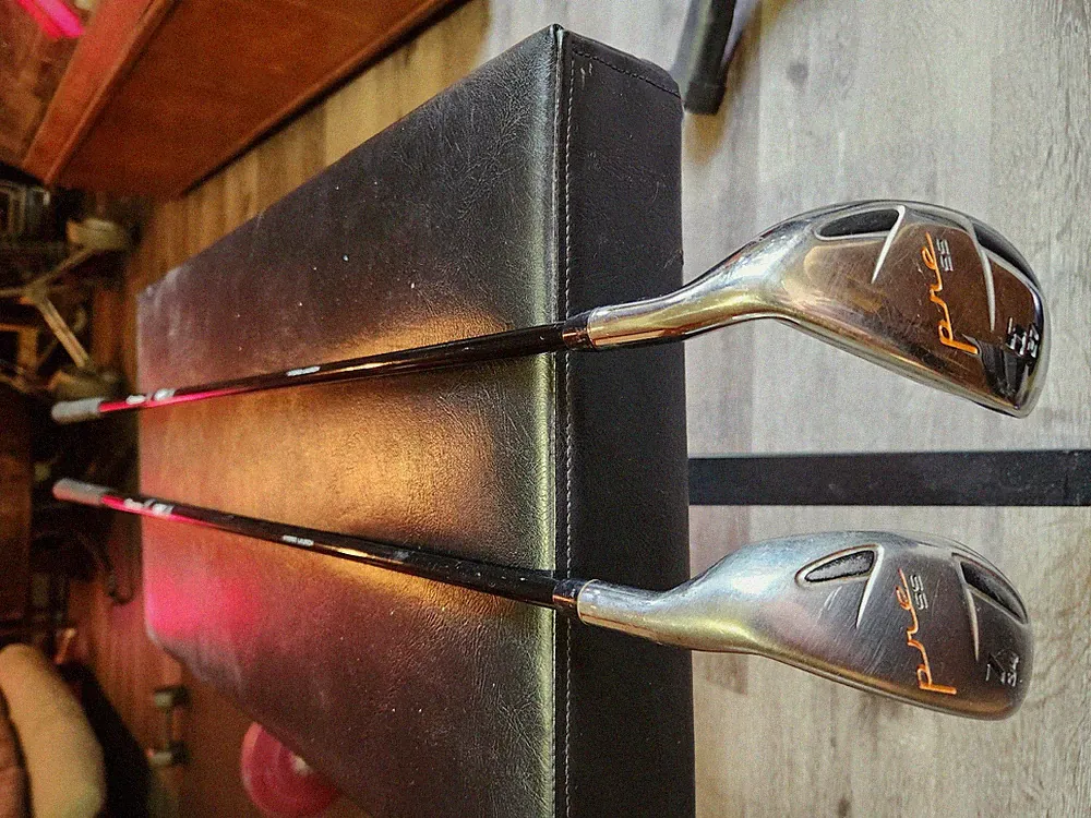 2 Pinemeadow Pre SS Hybrids 5 and 7 golf clubs graphite shafts right hand
