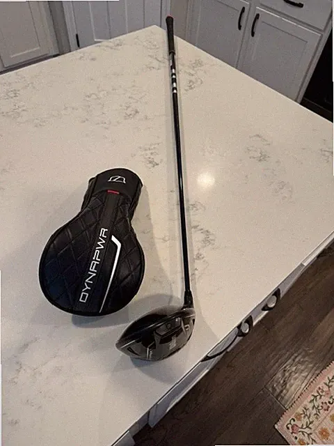 2025 Wilson Staff Dynapower Carbon 9* Driver LH Stiff Ventus Blue 5S