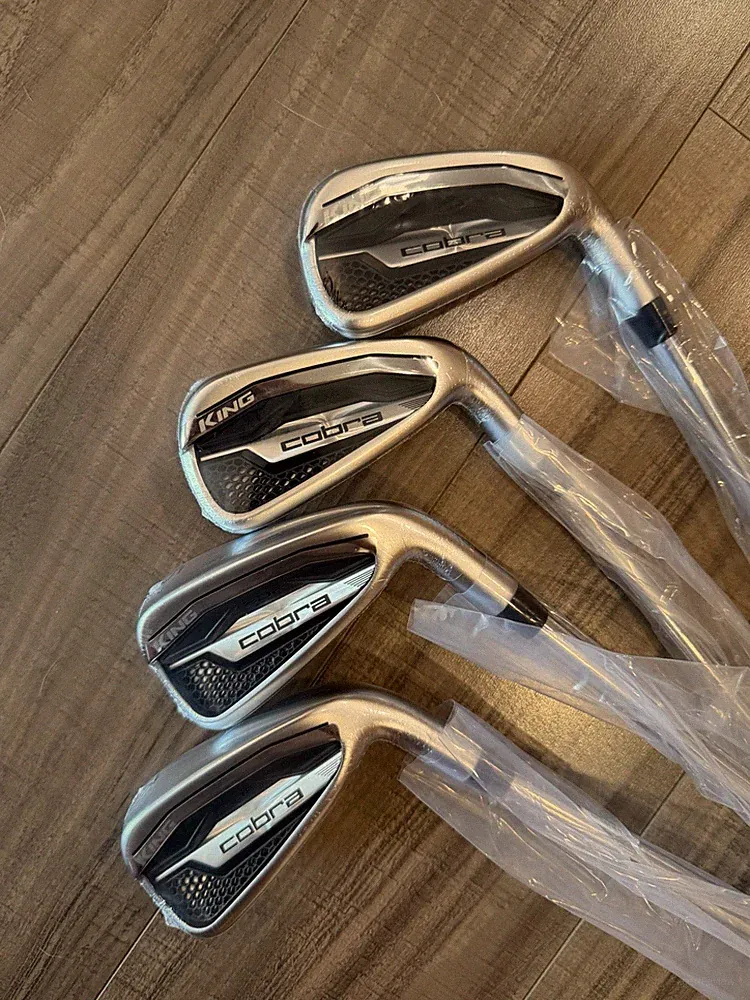 2026 Cobra King Irons 4-P KBS Tour Lite Stiff