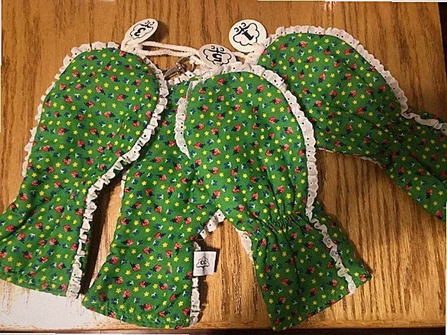 4 Women's Green / Strawberries Cotton Golf Club Covers One of a Kind Samples NEW