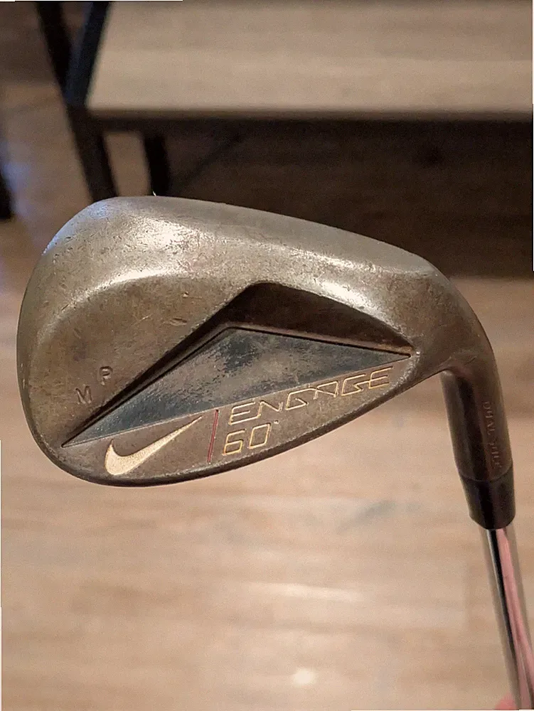 60° Nike Engage Dual Sole Wedge 36"