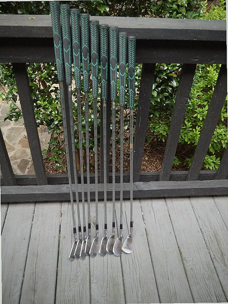 9-Club Set Ben Hogan 1962 Power Thrust Irons 2-E