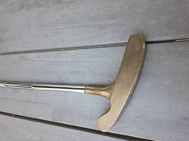 Acushnet Bulls Eye John Reuter Jr O-SET 5 S Putter 35” original grip