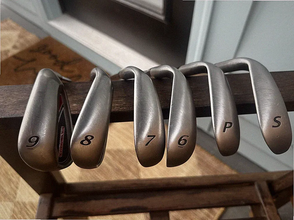Adams Golf Red Line Iron Set 6-PW & SW Right Handed Stock Shafts & Grips
