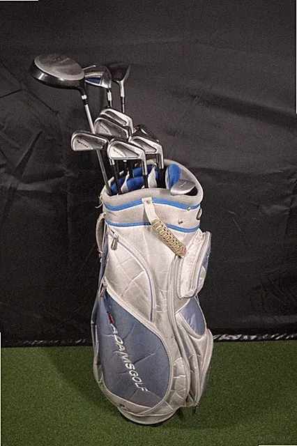 Adams Golf Set RH Tight Lies Tour Irons & Bag (3-9) Adams Woods (D 3W, 5+)