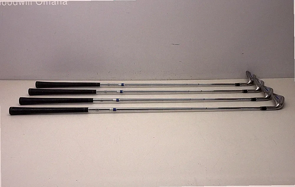 Adams Golf Speedline Iron Set 6-9 Right Hand Adams Golf Speedline Steel Shafts