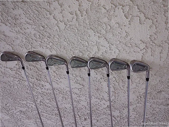 ADAMS IDEA TECH A4R IRON Set 5-PW,GW Firm Steel Shaft RH