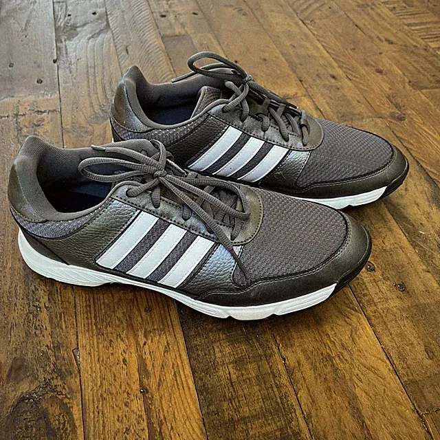 Adidas Mens sz 9.5 Tech Response 4.0 Golf Cleats Shoe ART F33551 Gray Sportswear