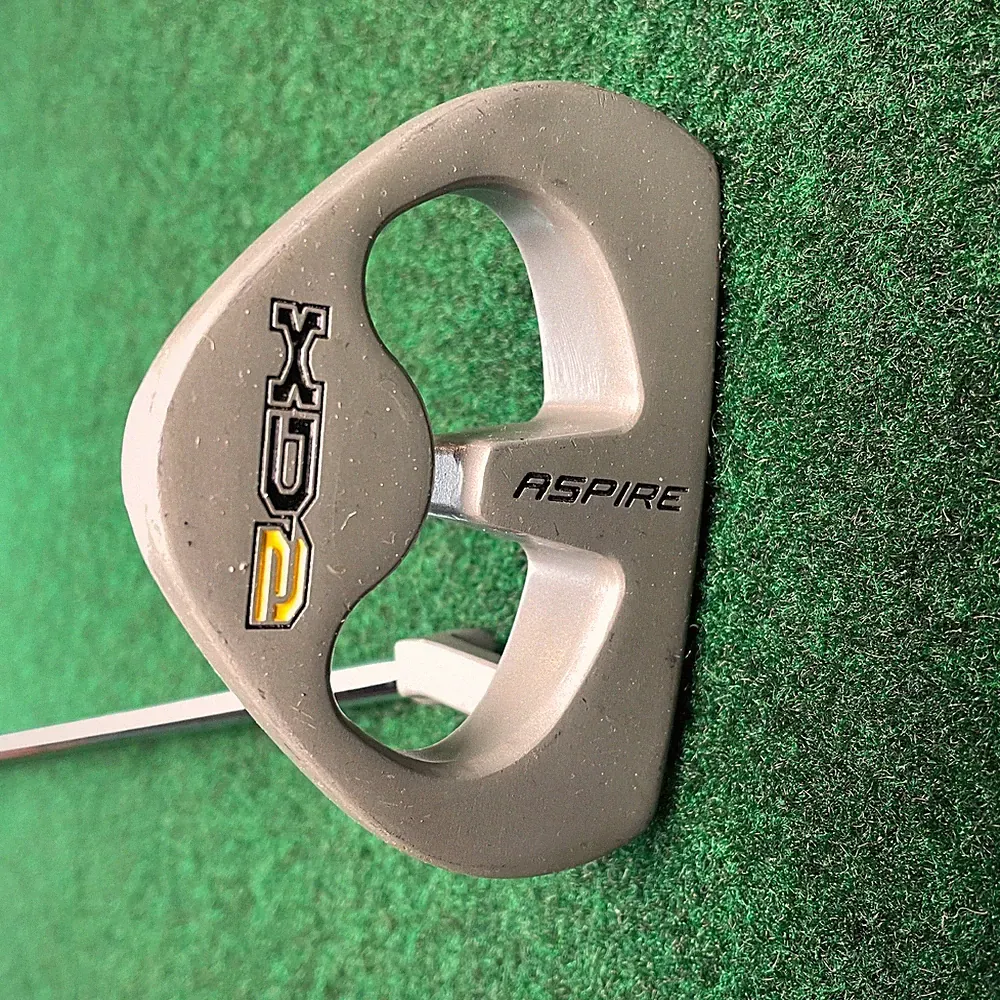 Aspire XD2 32.5" X-tra Lite R-flex steel shaft Golf Pride V-RAD putter grip RH