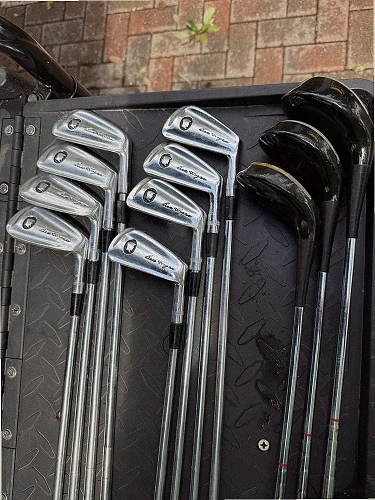 Ben Hogan 1979 Apex II Golf Club Set