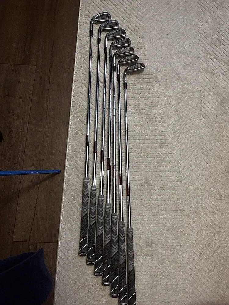 Ben Hogan Edge Forged 2018 4-PW KBS Tour-V 110 Stiff Flex Left Handed