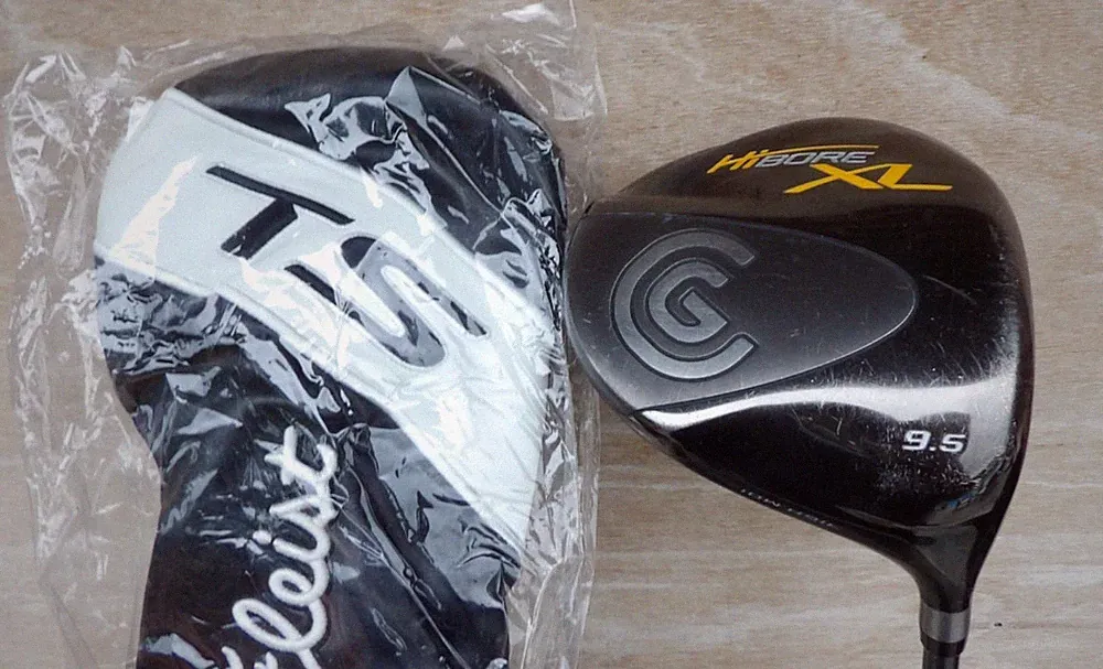 BLACK CLEVELAND HIBORE XL DRIVER 9.5 LOFT STIFF FLEX RIGHT HANDED HI-BORE