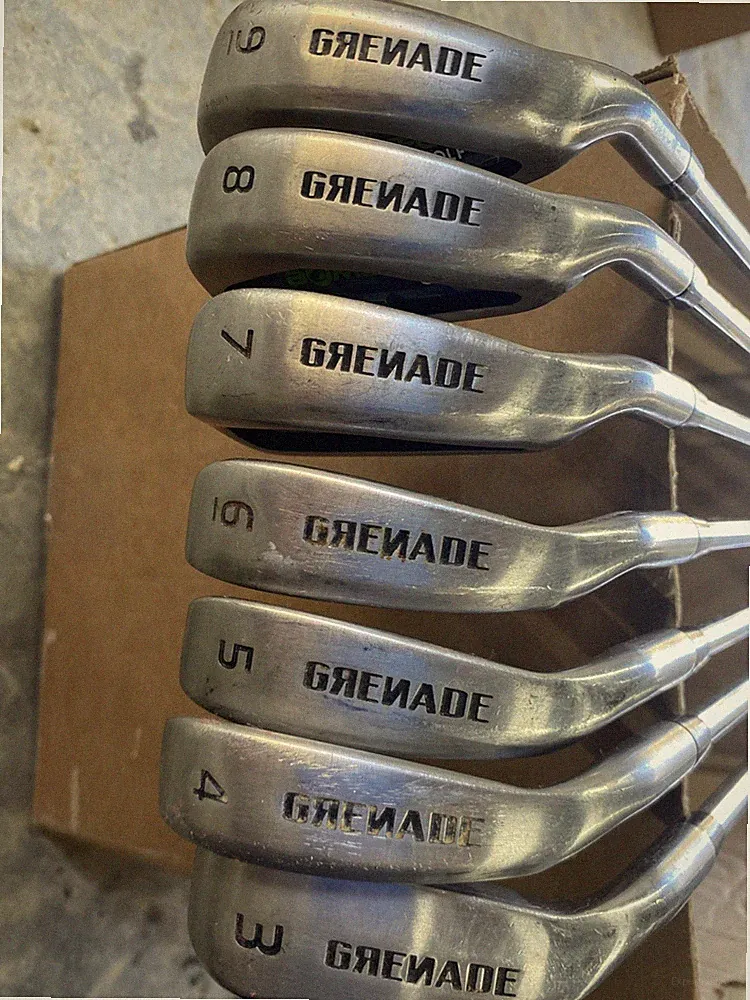 Bombtech Golf Grenade Stiff Steel Shafts RH 7 Piece Golf Clubs