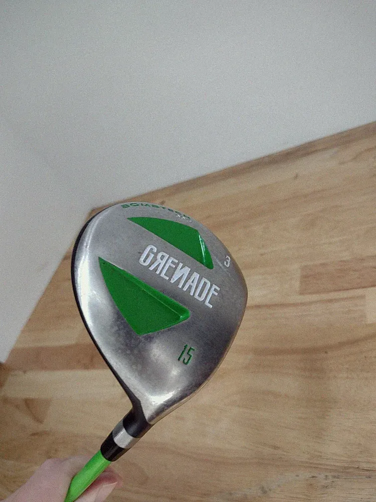 BOMBTECH GRENADE 15* FAIRWAY 3 WOOD GOLF CLUB REGULAR GRAPHITE GOOD GRIP RH
