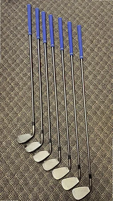 Bridgestone GC Mid Iron Set 4–PW – Aldila 85S Stiff Graphite –Blue Midsize Grips