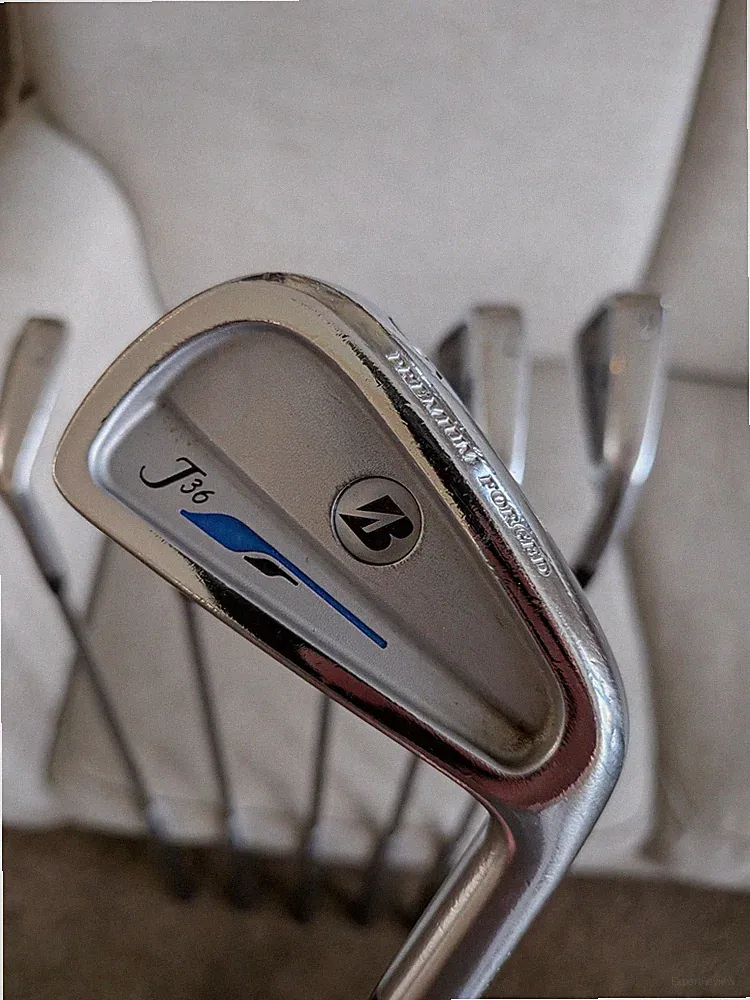Bridgestone J36 Forged Irons 5-pw Project X 6.0 Stiff