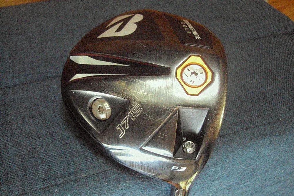 Bridgestone J715 Driver 9.5 Regular
