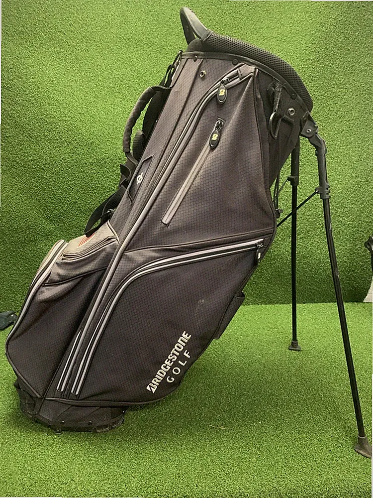 Bridgestone Lightweight Golf Stand Bag - *Defective Legs