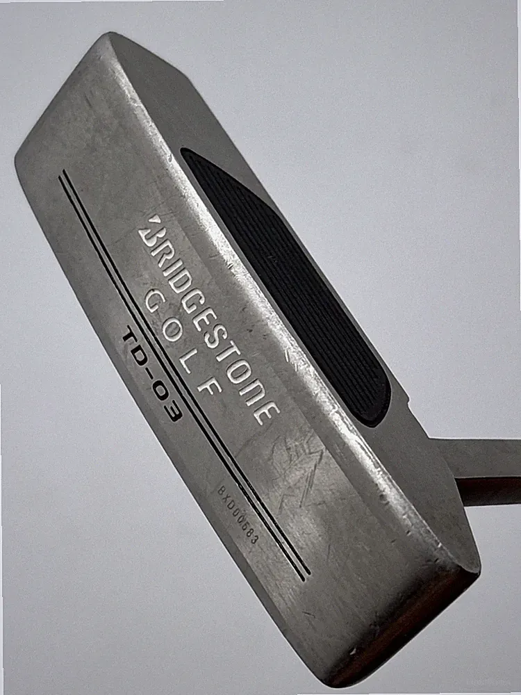 Bridgestone TD-03 Putter - Right Handed - 35”