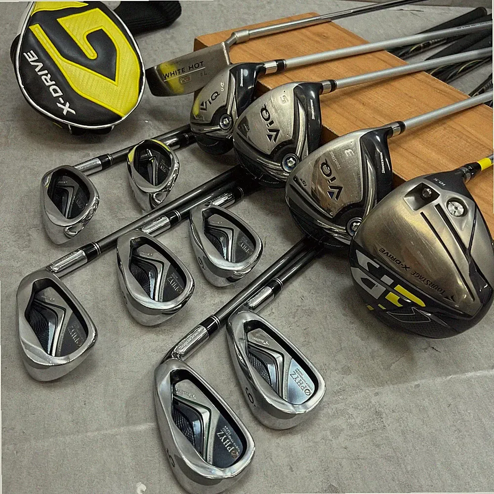 BRIDGESTONE TOURSTAGE Men's Golf Club Set 12pcs Carbon Right Handed Odyssey