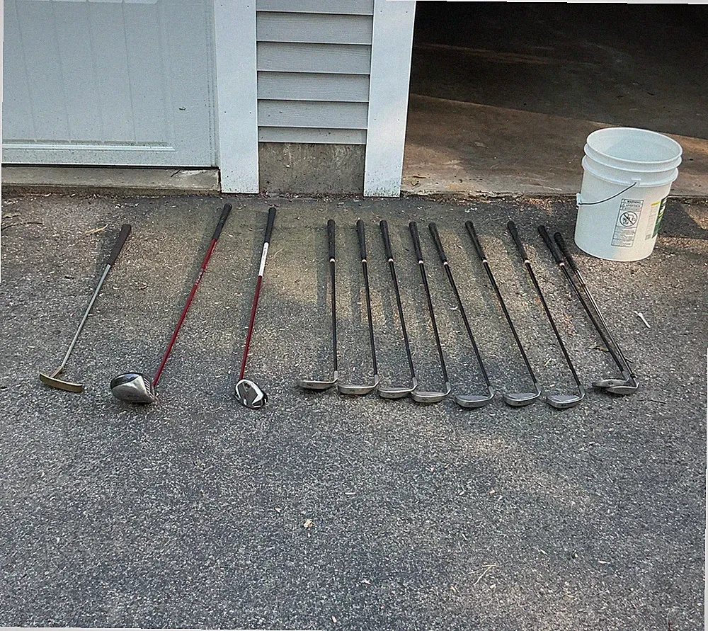 Callaway 12-Piece Right-Handed Golf Club Lot: Irons, Driver & Putter