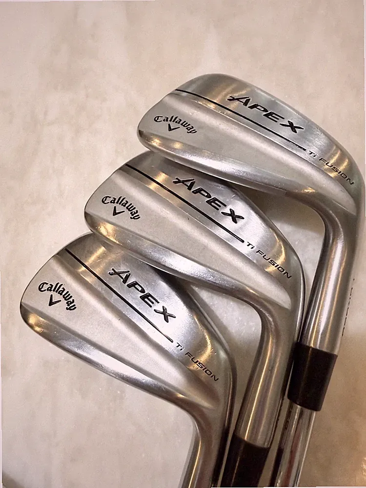 ⁠Callaway Apex Ti Fusion PLATED 2026 Irons 5-PW - ACCRA 115i Stiff - Golf Pride⁠
