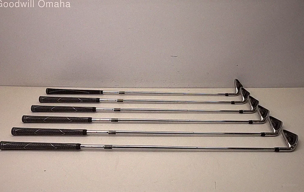 Callaway Edge Iron Set (6-9,SW,PW) Right Hand Callaway Edge R-Flex Steel Shafts