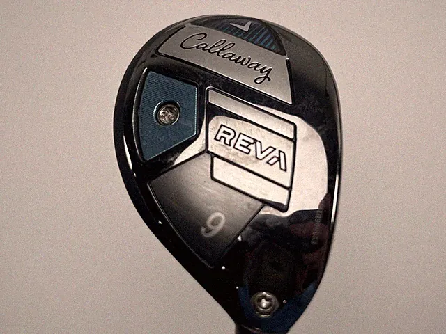 Callaway Reva Rise 9 Hybrid 42* UST Mamiya LinQ LTE 4F1 Ladies RH