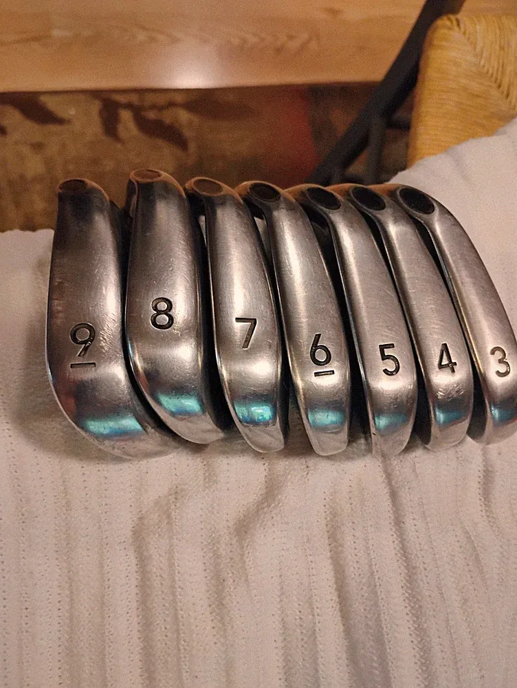 Callaway Steelhead Pro Series X16 3-9 Iron Set - STIFF. RH