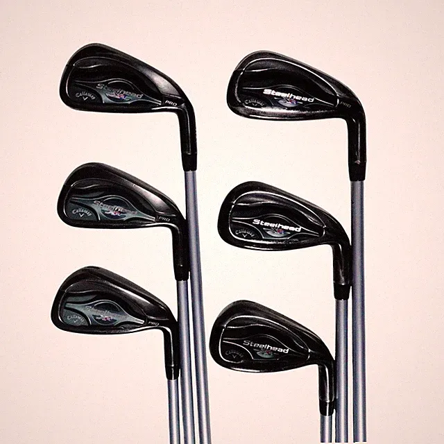Callaway Steelhead XR Pro Iron Set Fujikura Vista Pro R3 Flex 6-PW+A Graphite RH
