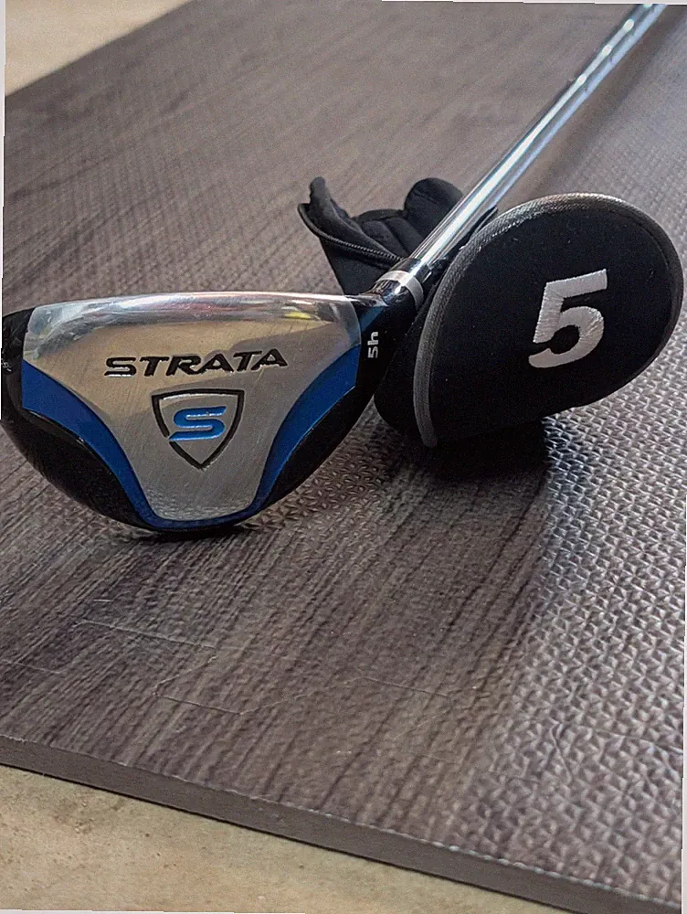 Callaway Strata Golf Club 5 Wood RH 40.5" Strata Shaft Good Condition Golf Pride