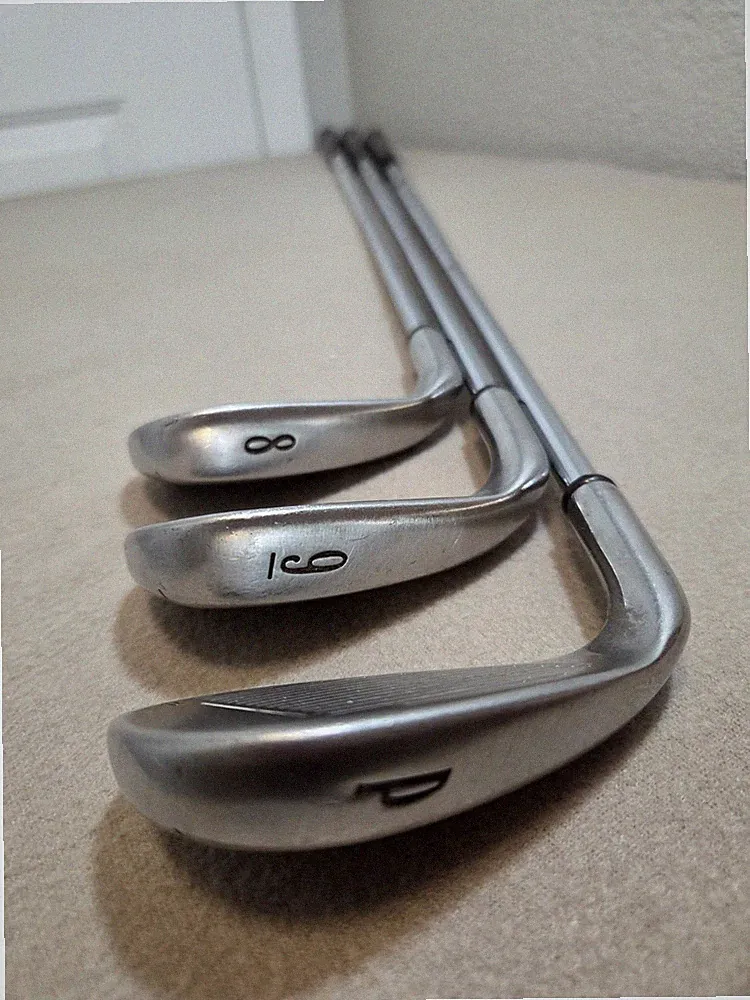 Callaway X-18R 8, 9, PW Irons, Uniflex Flex, Steel Shaft - Bad Grips