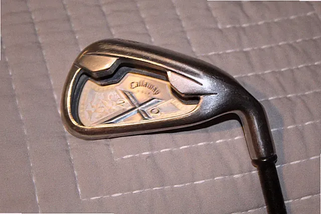 CALLAWAY -X20 BIG BERTHA-# 6 IRON-CALLAWAY WOMENS FLEX GRAPHITE --R/H