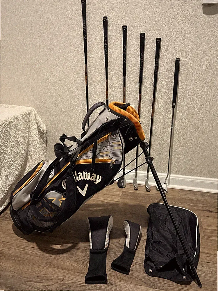 Callaway XJ HOT Junior 6 Club Set w/ Stand Bag Odyssey Putter For 53”-60” Tall