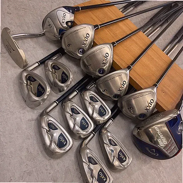 Callaway XXIO Men's Golf Club Set 14 clubs Carbon Fiber, Right-Handed