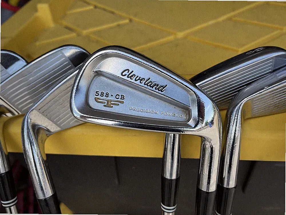 Cleveland 588 CB Iron set-RH-Stiff Flex-Standard Length-Very Nice Condition.