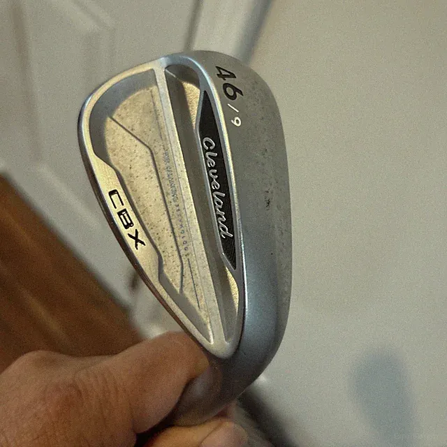 Cleveland CBX Golf Wedge 46/9 RH Wedge Flex Graphite 35"
