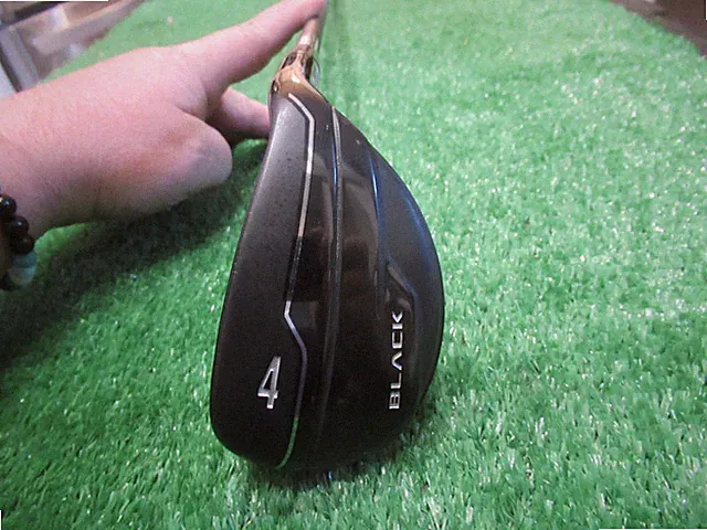 CLEVELAND CG BLACK SINGLE 4 IRON GOLF CLUB BASSARA 60 LADIES GRAPHITE NICE!!