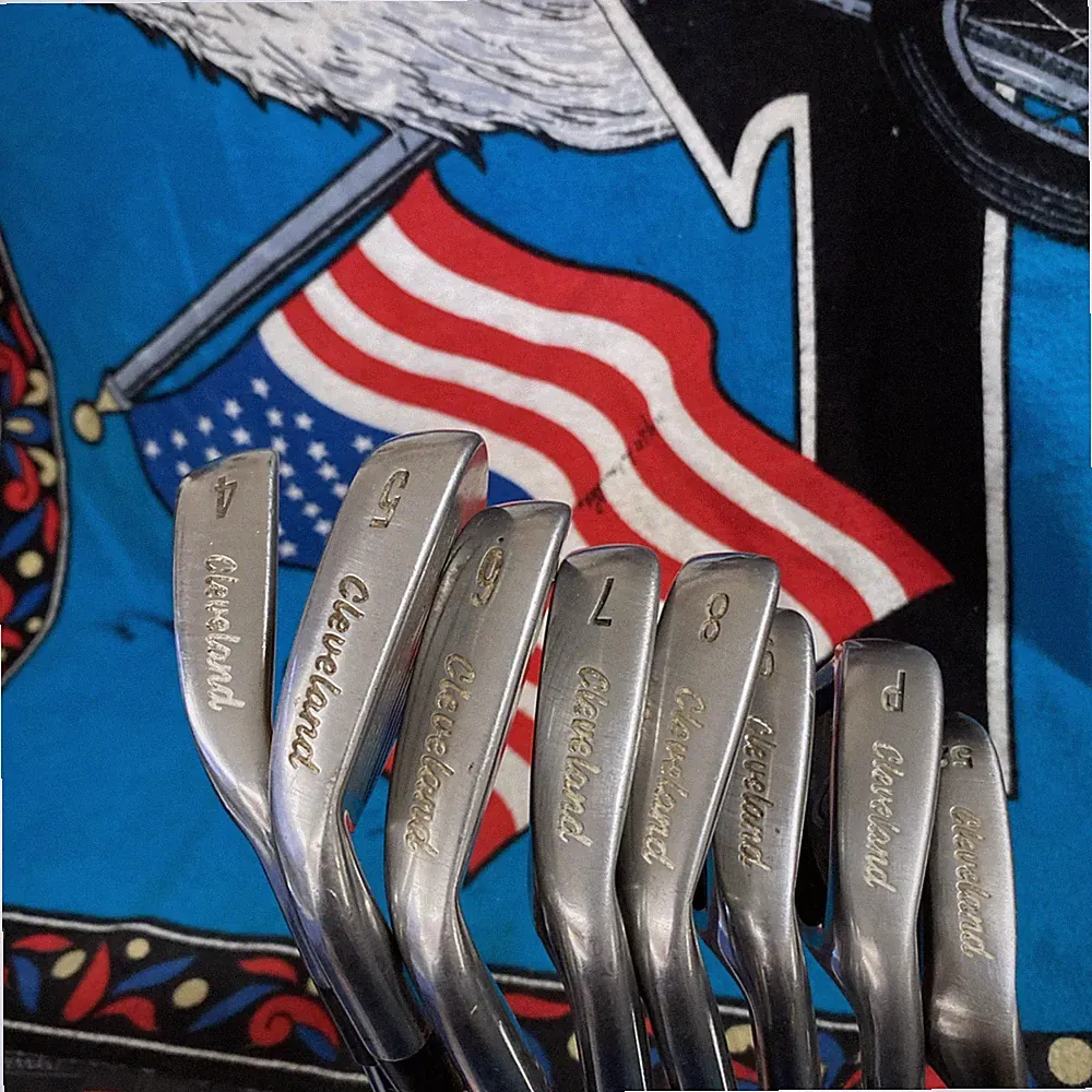 Cleveland CG Gold MCT Golf Iron Set 4-PW GW Cg14 S-Flex Steel Shaft RH