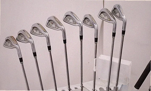 Cleveland Cg4 Iron Set 3-Pw Stiff Flex Stock Steel 1292274 Fair