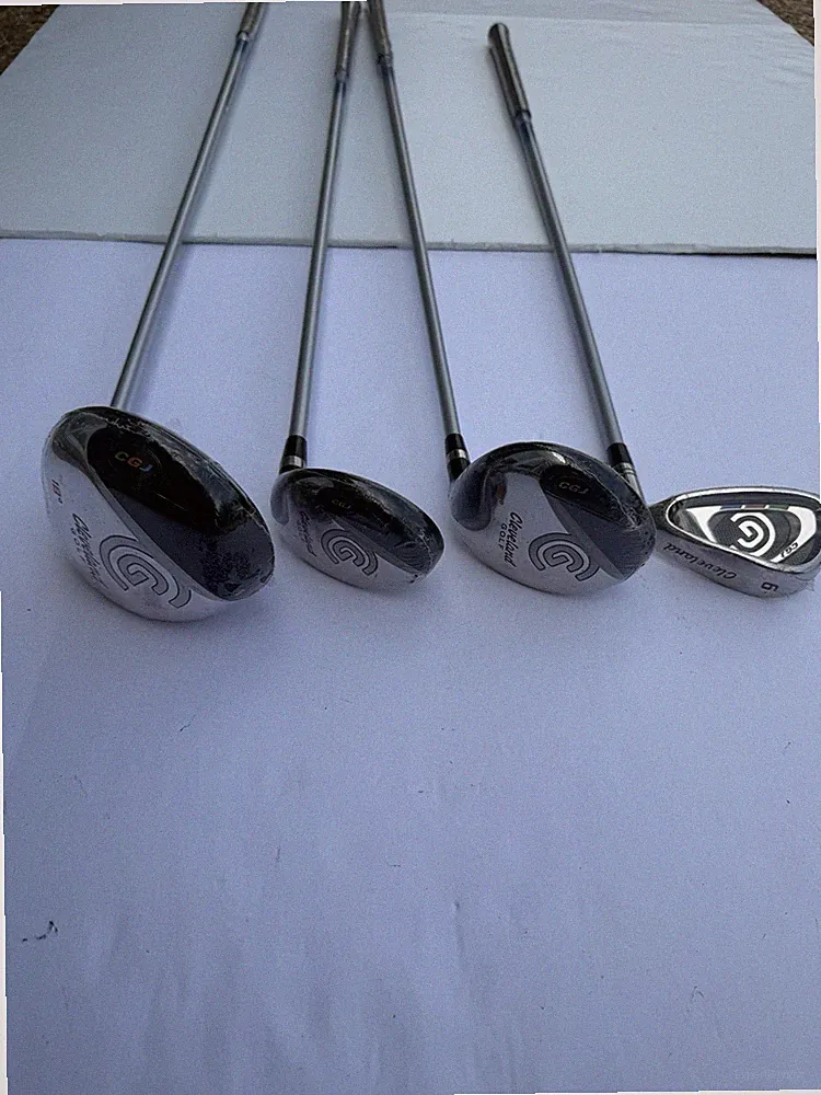 Cleveland CGJ Junior Golf Set - 4 Clubs - Driver - 9 Iron - Wood - Hybrid - NEW