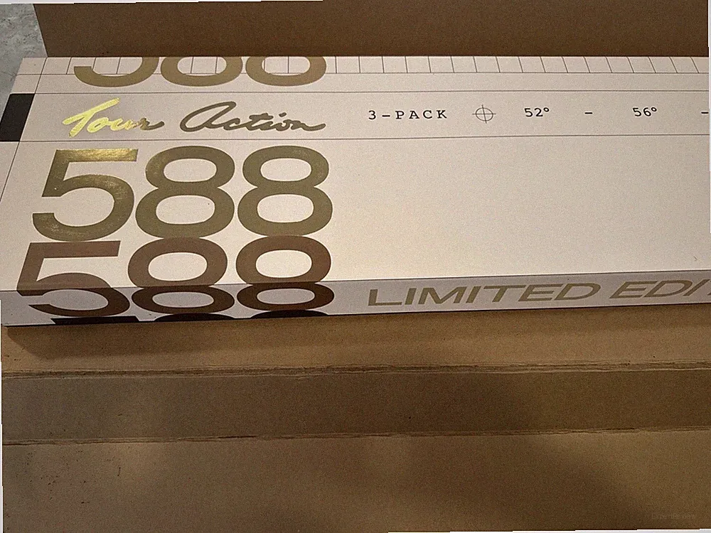 Cleveland Golf 588 Tour Action Limited Edition Wedge Set (52°, 56°, 60°)