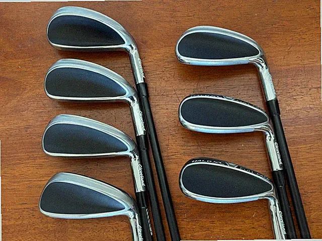 Cleveland Halo XL Full Face Iron Set 5-GW ~ Helium F2 Senior Flex graphite