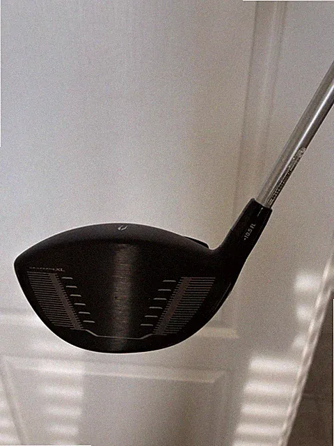 Cleveland Hi-Bore XL Lite Driver Aldila Ascent 40g Senior Graphite RH +HC Mint
