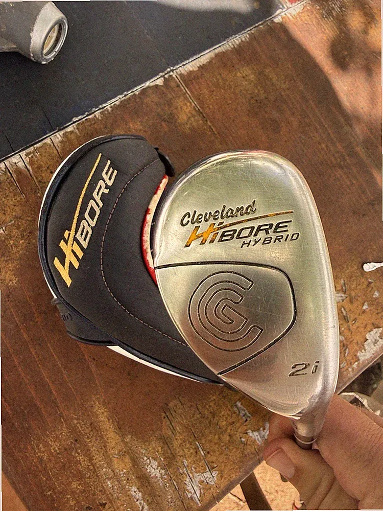 Cleveland HiBore 2 Hybrid 19* RH Graphite Shaft w/ Headcover Golf Club